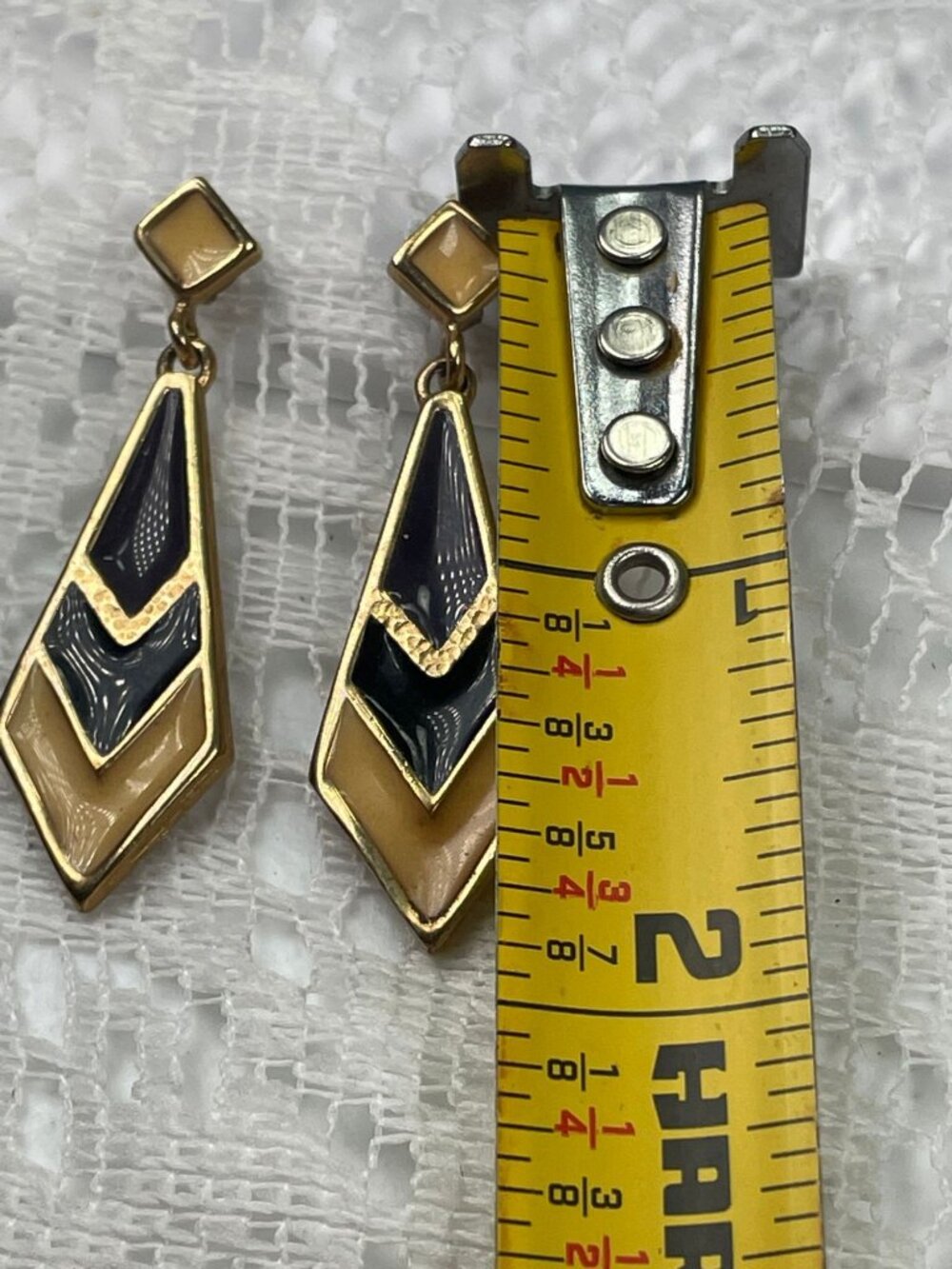 Vintage Park Lane Drop Earrings Gold-Tone Chevron Design Beige & Black Enamel Ge - Picture 9 of 13